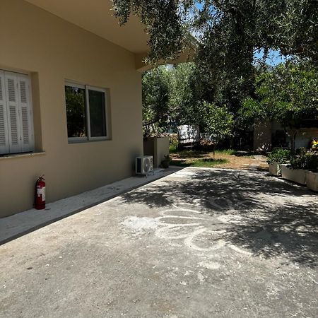 Aktaion Rooms Stoupa Luaran gambar